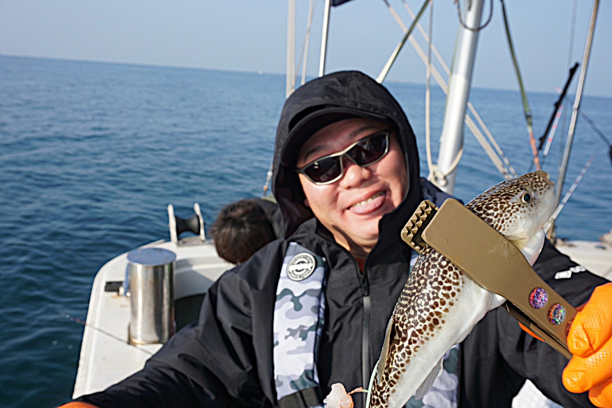 �V���E�T�C�t�O�ނ�